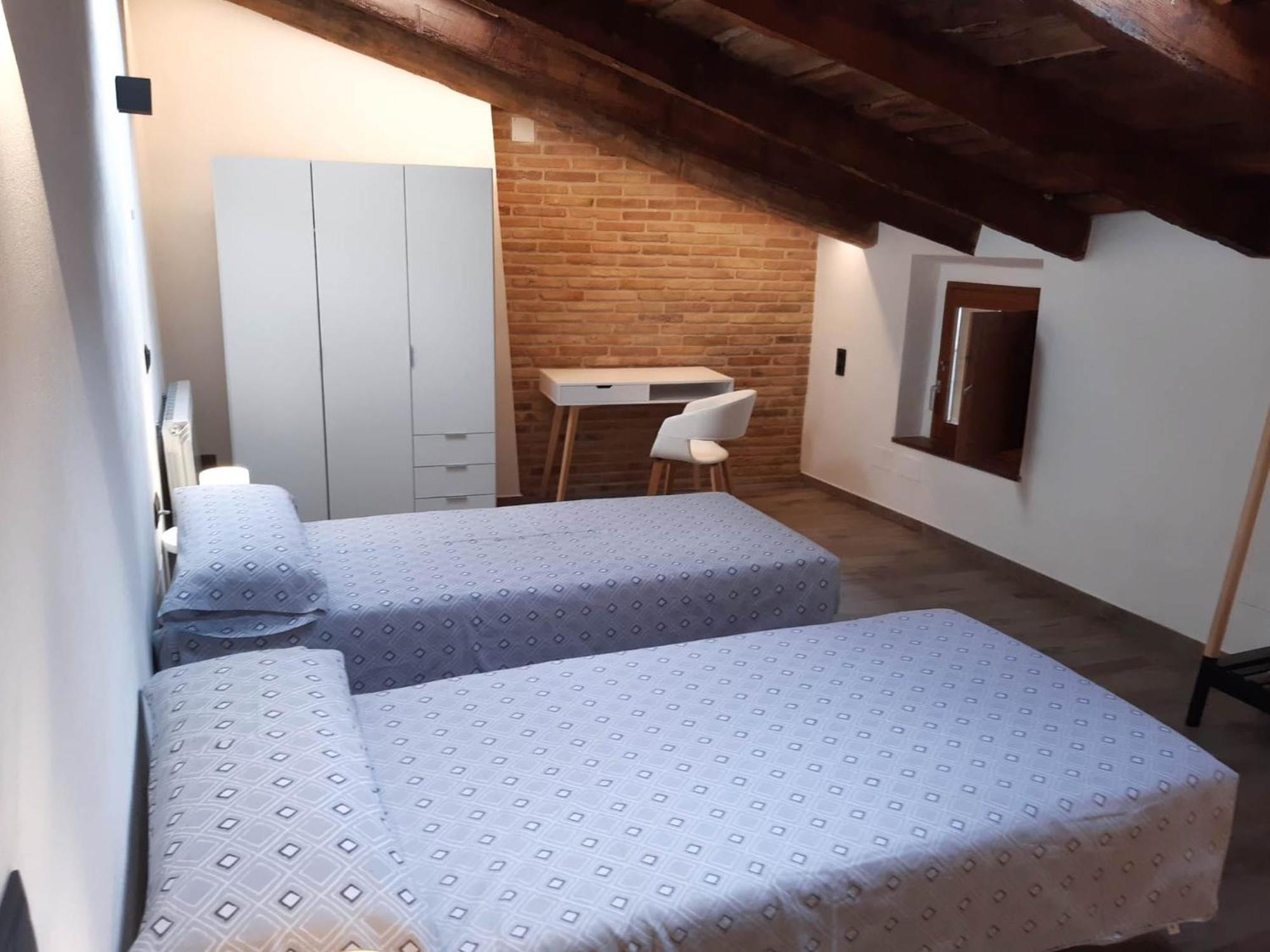 Appartement Niu De Queralt à Vic Extérieur photo
